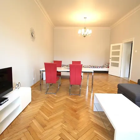 Happy Estate Apartments - Rynek-2
