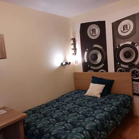 Przytulne miejsce do odpoczynku i pracy.-3