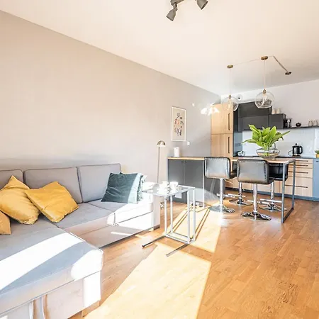 Krucza Apartment ~ Self Check-In 24H ~ Parking And Lift-3