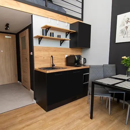 Studia Przy Lotnisku Od Wroclawapartament-Pl-2