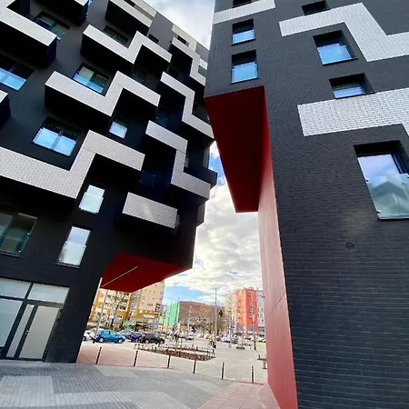 Grey House + Free Parking-3