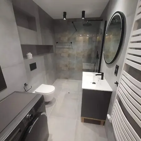 Mieszkanie W Nowoczesnym Halo Apartament W Centrum-2