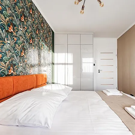 APARTMENT 24H WITH FREE GARAGE AND AC Jagiełły 5-2