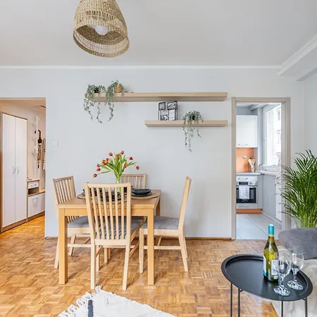 Niceone Apartment Number 1 - W Samym Centrum! Widok Na Deptak, Ac-2