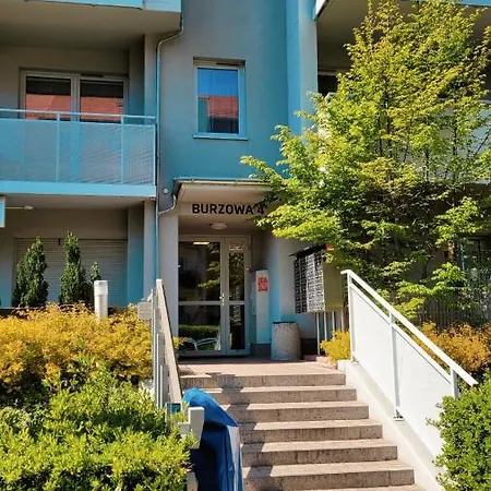 Green Terrace Big Family Apartment - Big Terrace, Free Parking, Netflix Cinema-2