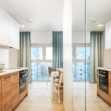 Apartamenty Na Jaworskiej Wroclaw-3