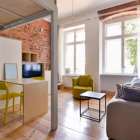 RYNEK Stare Miasto Apartment 4 - Klima Netflix-2