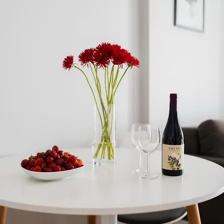 New Apartment OLD TOWN - 3 Rooms - 7 People - Parking Place - Kościuszki Street-2