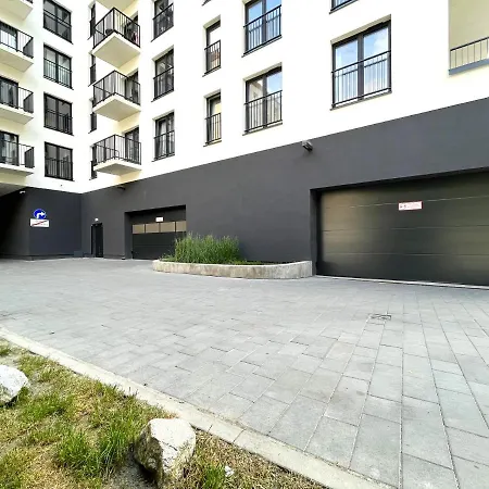 Wyszynskiego Apartment - Self Check-In 20H - Parking &Lift-3