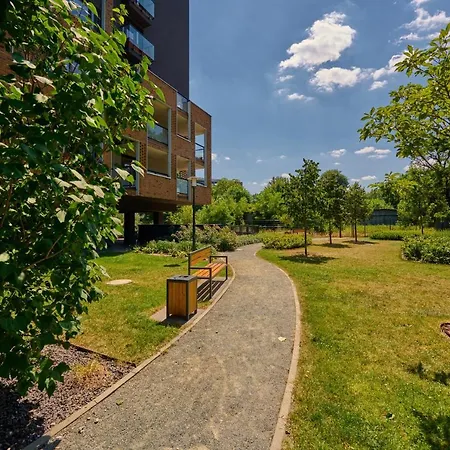 Spacious Apartment Dmowskiego By The River With Parking & Balcony By Noclegi Renters-2