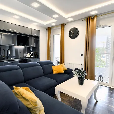 About Art Apartments - Sikorskiego-3