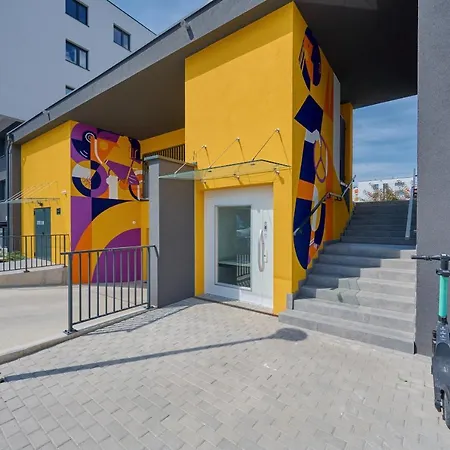 Exclusive Apartment With Balcony & Parking Wroclaw By Renters Prestige-3