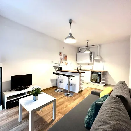 Dmowskiego 19C - Self Check-In 20H-3