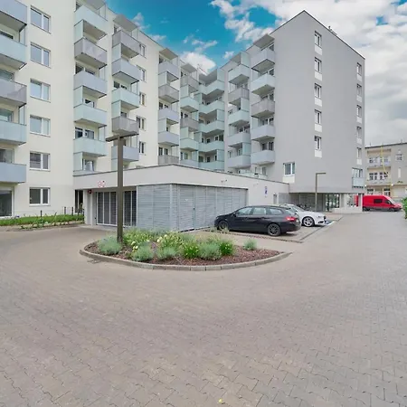 Blue Sky Apartment With Parking & Balcony By Noclegi Renters-3