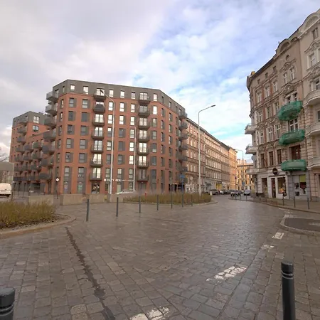 Plac Grunwaldzki Cosy Apartment by BookingHost-2