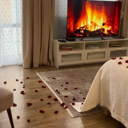 Old Town Romantic Apartment. Breslau-Wroclaw.-3