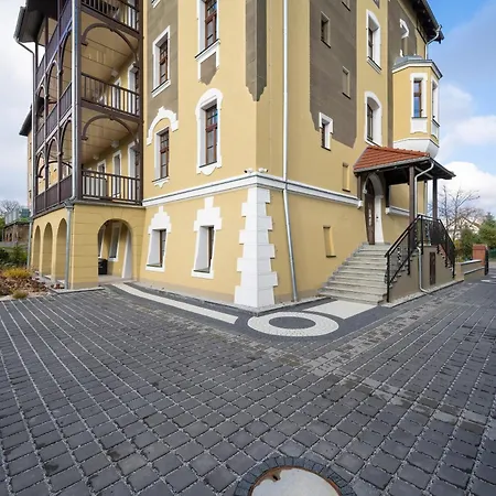 Śniadeckich 47-3