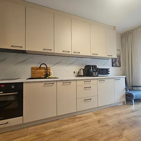 City Sense New Apartments - Main Station And City Center-3