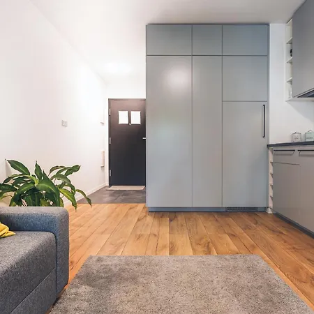 Komfort z balkonem i parkingiem w centrum Wrocławia-3