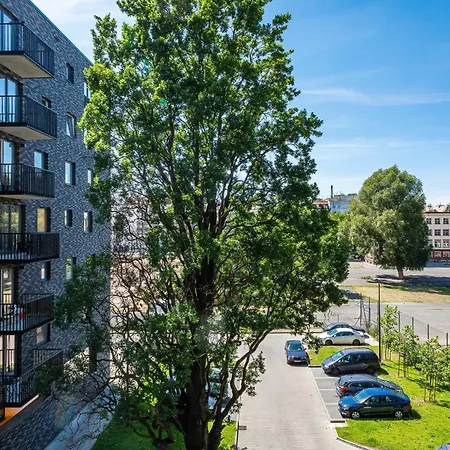 Elegant Apartment Tumskie Ogrody with FREE GARAGE Wrocław by Noclegi Renters-3
