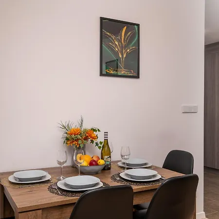 Apartwro 3Th - Apartament Przy Dworcu Glownym Pkp, Balkon, Garaz, Rowery-2