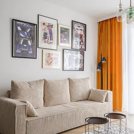 RentPlanet - Przedmieście Oławskie-3