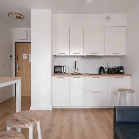 Rentplanet - Legnicka Residence-3
