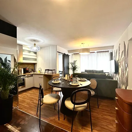 Laciarska Apartment ~ 200M Main Square ~ Self Check-In 20H-3