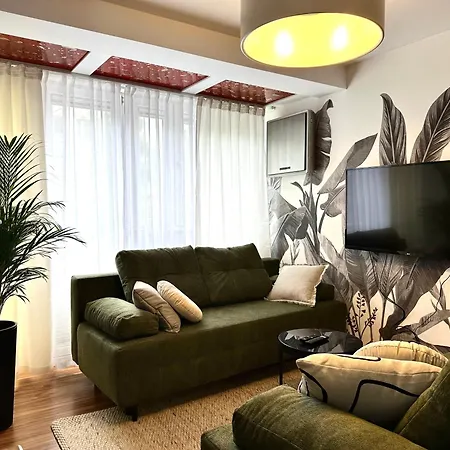 Laciarska Apartment ~ 200M Main Square ~ Self Check-In 20H-2