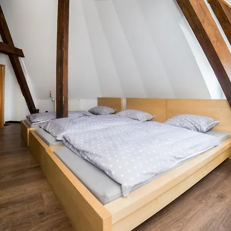 Max Berg Hostel-3