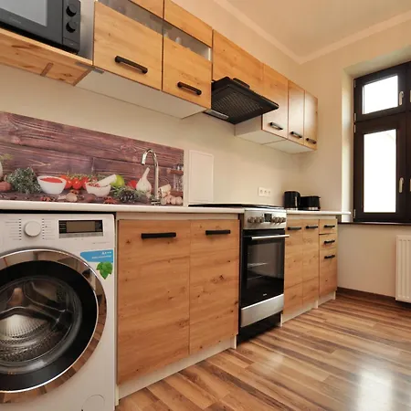 Słoneczny Apartament przy Rynku-3
