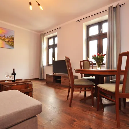 Sloneczny Apartament Przy Rynku-2
