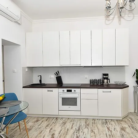 Komfortowe apartamenty przy Rynku Klimatyzacja-2