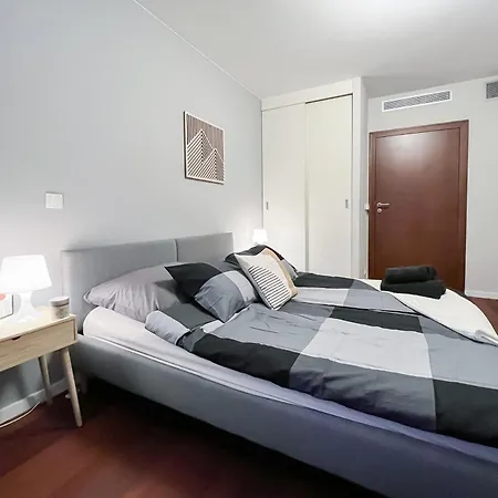 NiceOne Apartment Number 2 - W samym centrum!-3