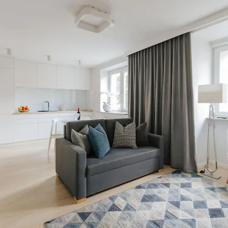 Q19 Apartments Rynek-3