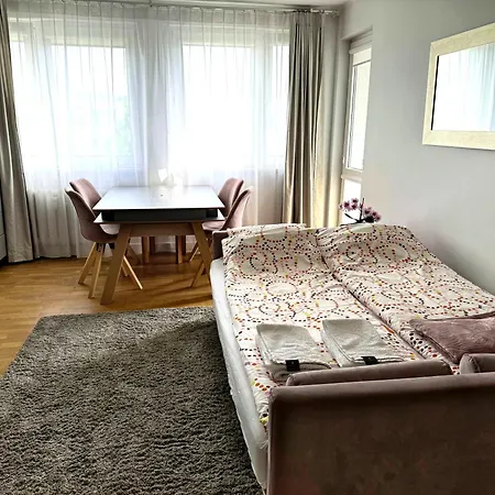 Mieszkanie 3 pokojowe dla rodzin, z zabawkami, w centrum blisko Aquaparku-3