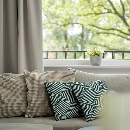 Apartament Blisko Rzeki Tuż przy Porcie we Wrocławiu z Parkingiem by Noclegi Renters-3
