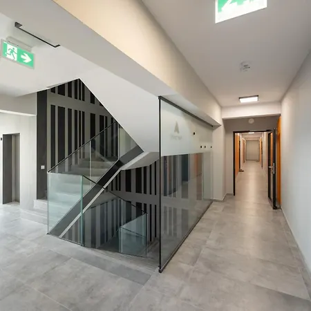Elegant Apartment with Parking on Kępa Mieszczańska Wrocław by Renters Prestige-3