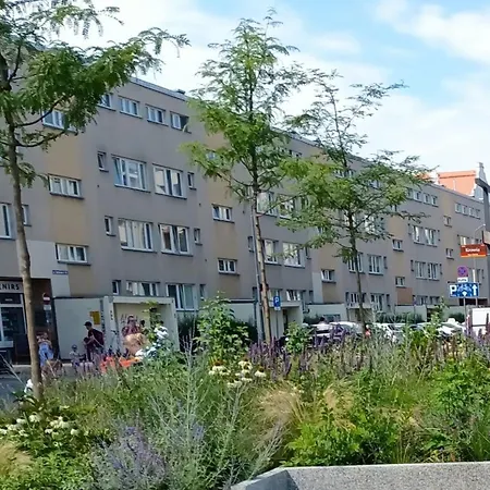 Kotlarska Apartment-3