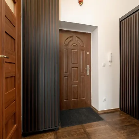 Apartments Wrocław Ruska by Renters-3