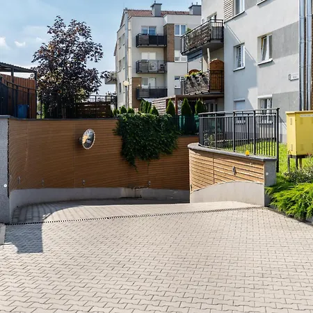Apartament Konduktorska z Parkingiem i Ogródkiem - w spokojnej dzielnicy by Noclegi Renters-2
