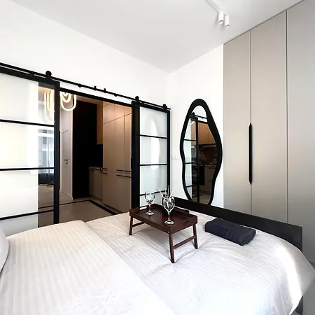 Lakowa Apartment ~ 1000M Main Square ~ Self Check-In 20H-2