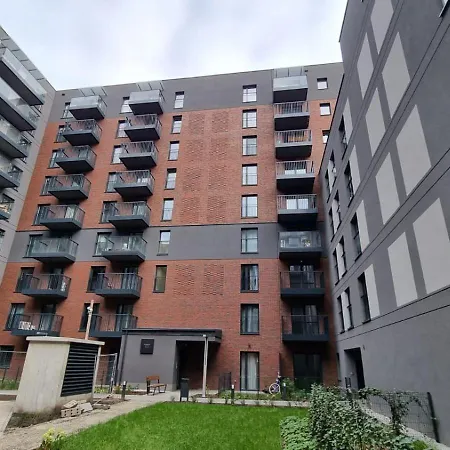 #Madalinskiego57 - City Center, New Bulding, 2 Bedrooms, 2X Double Beds And A Fold-Out Sofa, Separate Kitchen, Ac, Balcony, Free Underground Parking, Self Check In 24H, Internet, Netflix, Coffee Machine, Washing Machine,1Km To The Railway, For Non-Sm-3