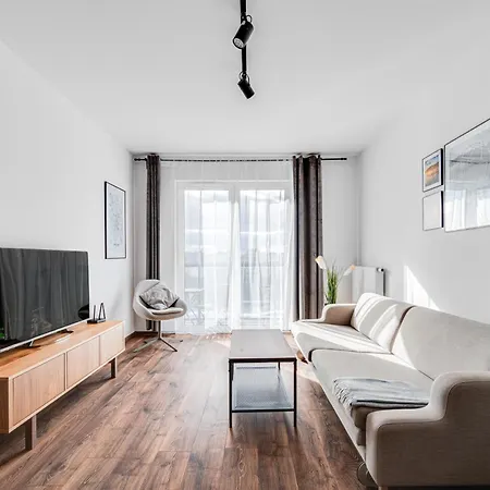 Prime Time Apartament - 24H Check -In - Parking W Cenie-2