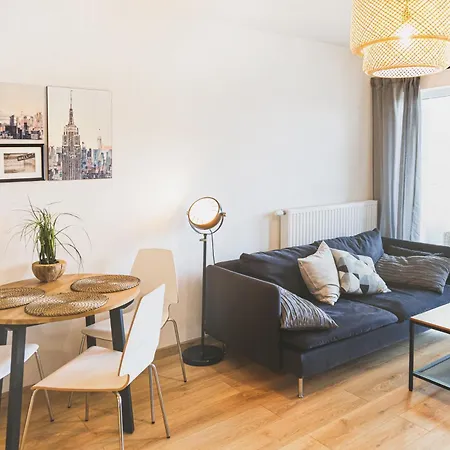 Ekskluzywny apartament z balkonem-2