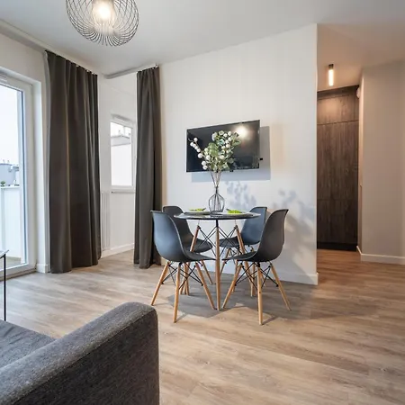 Pure Rental Apartments Inzynierska - Parking Free-3