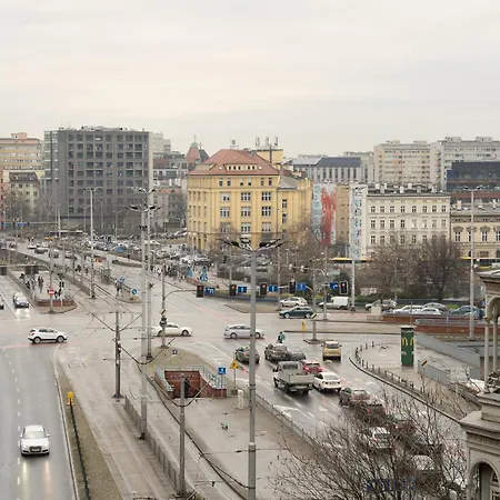 Rentplanet - Studio Ruska-3