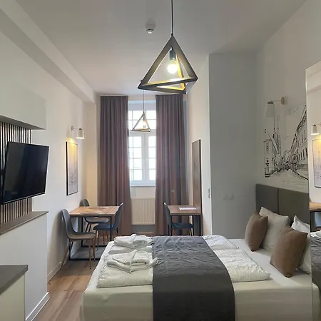 Aviendo Old Town Apartments-3