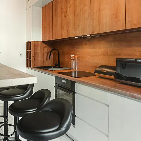 Komfortowe Apartamenty W Centrum Wroclawia-3