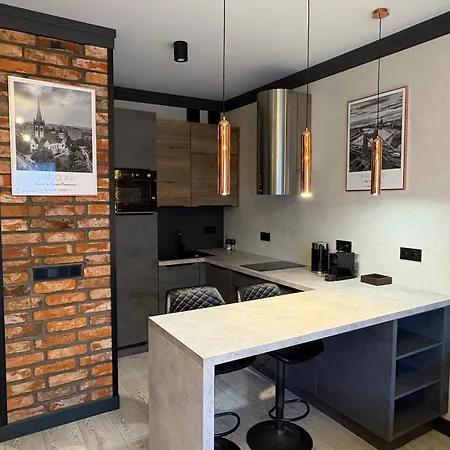 Riverside Industrial Studios - Sauna-Gym- Stay In Style By Wroapart-Pl -Air-Conditioning-All-Spa-Fitness-3
